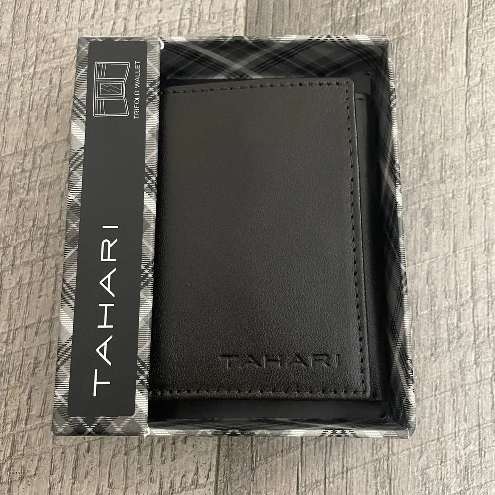 Tahari Mens‎ Black Leather Trifold Wallet S2B114-3FLD New in Box